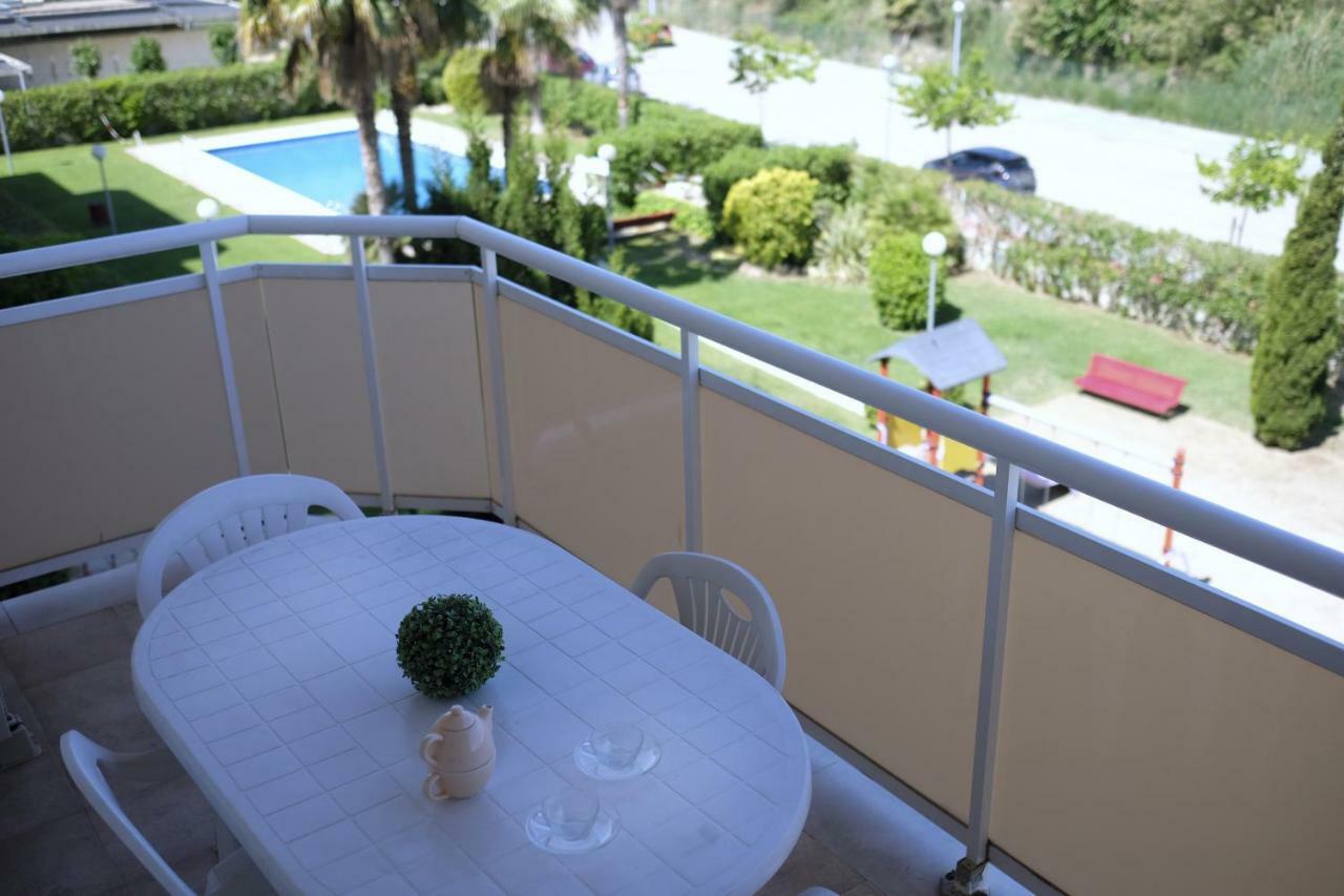 Riscos 2 Planet Costa Dorada Apartment ลาปีเนดา ภายนอก รูปภาพ