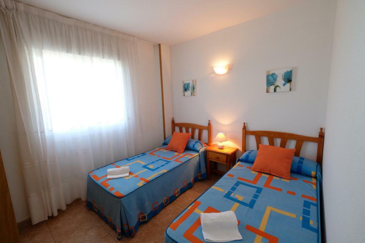 Riscos 2 Planet Costa Dorada Apartment ลาปีเนดา ภายนอก รูปภาพ