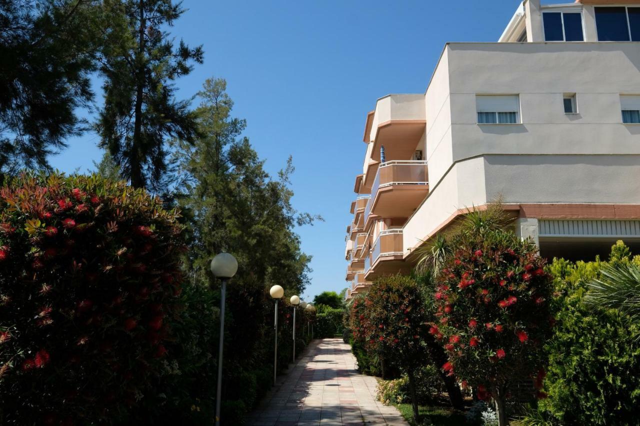 Riscos 2 Planet Costa Dorada Apartment ลาปีเนดา ภายนอก รูปภาพ